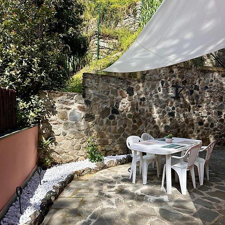 Terrace & Parking - Holiday Home Near Fegina Beach Monterosso al Mare Exterior foto