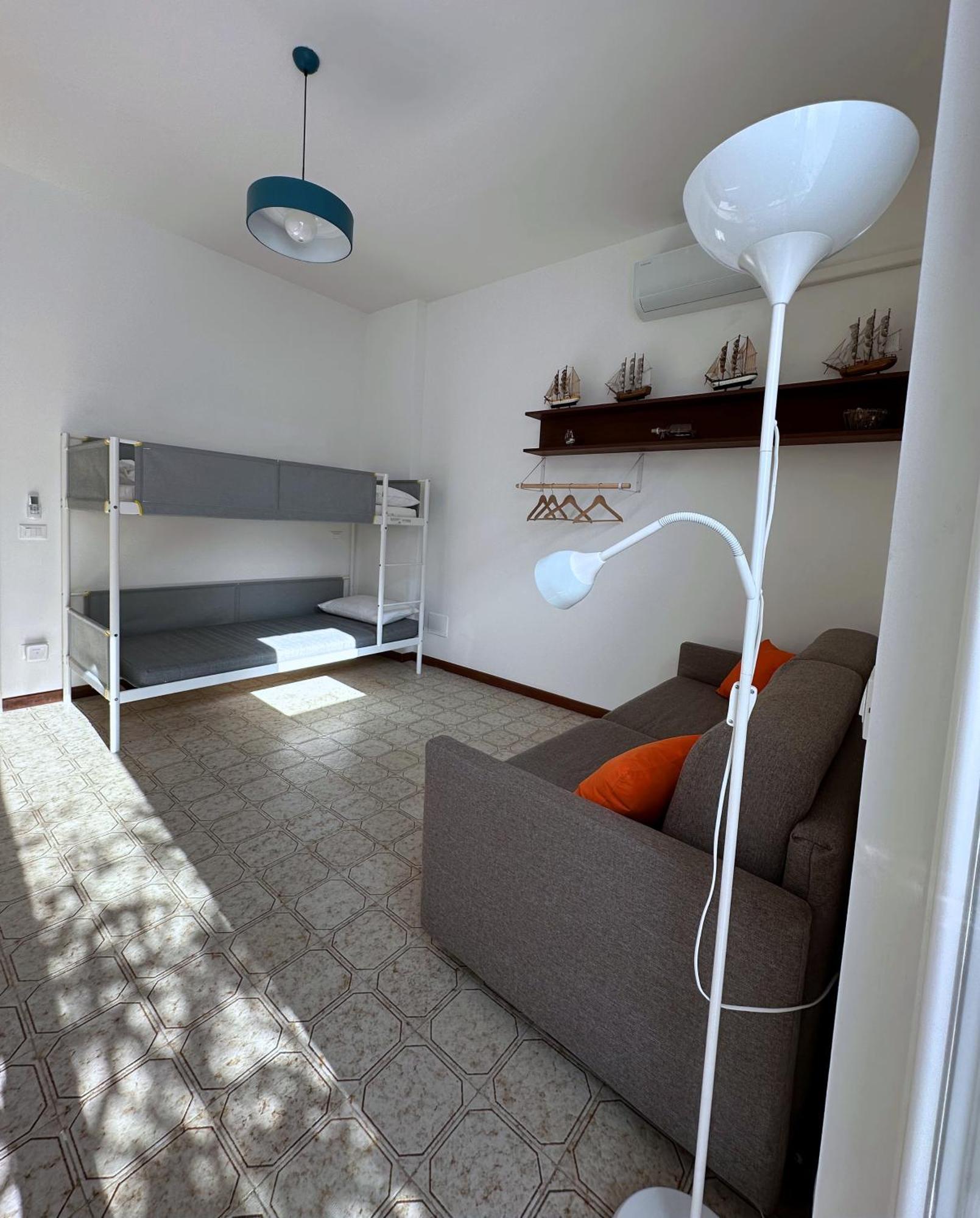 Terrace & Parking - Holiday Home Near Fegina Beach Monterosso al Mare Exterior foto